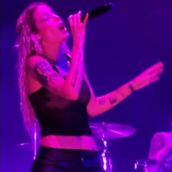 Halsey Locket - Picture 3 of 3